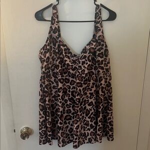 Leopard Print Women's 20w Flowy Tankini Swim Top